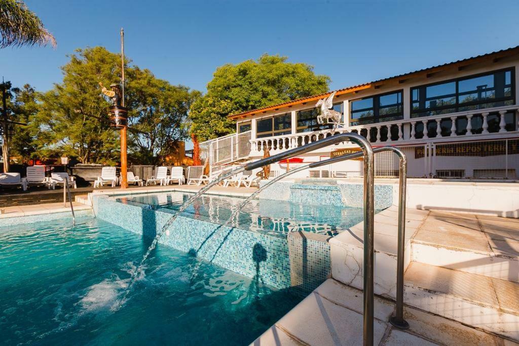Hotel Turin ヴィラ・カルロス・パス エクステリア 写真